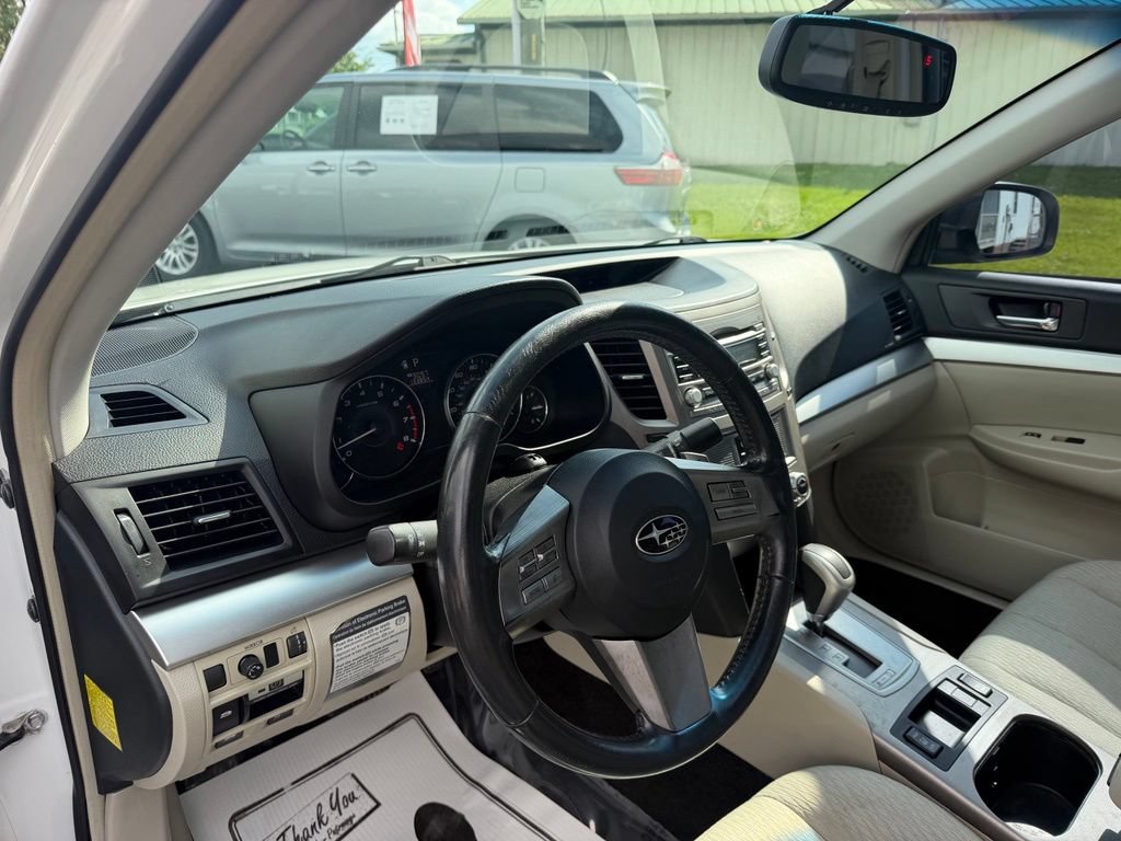 Used 2011 Subaru Legacy 2.5i Premium AWD/4WD image 13