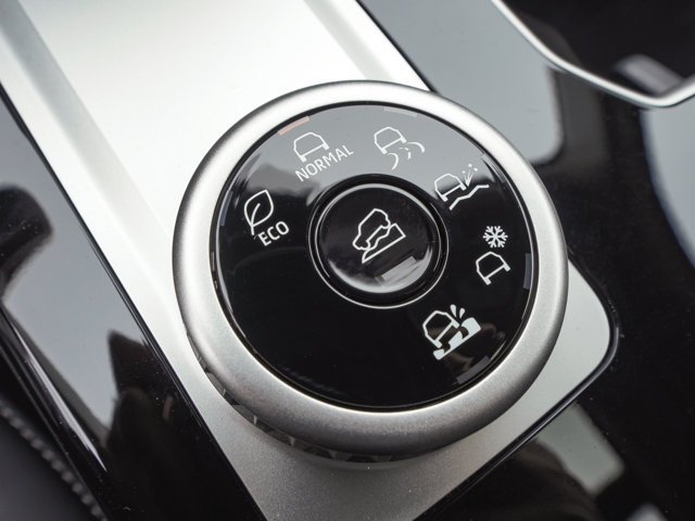 New 2026 Mitsubishi Outlander AWD image 28