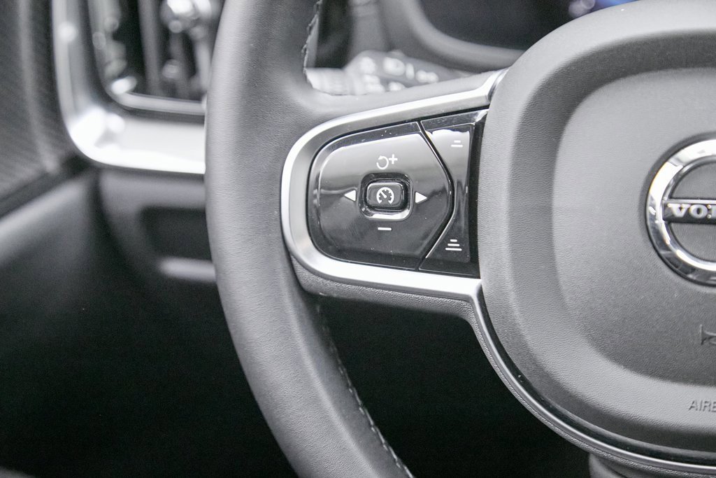 Certified 2024 Volvo V60 B5 Cross Country Ultimate image 35