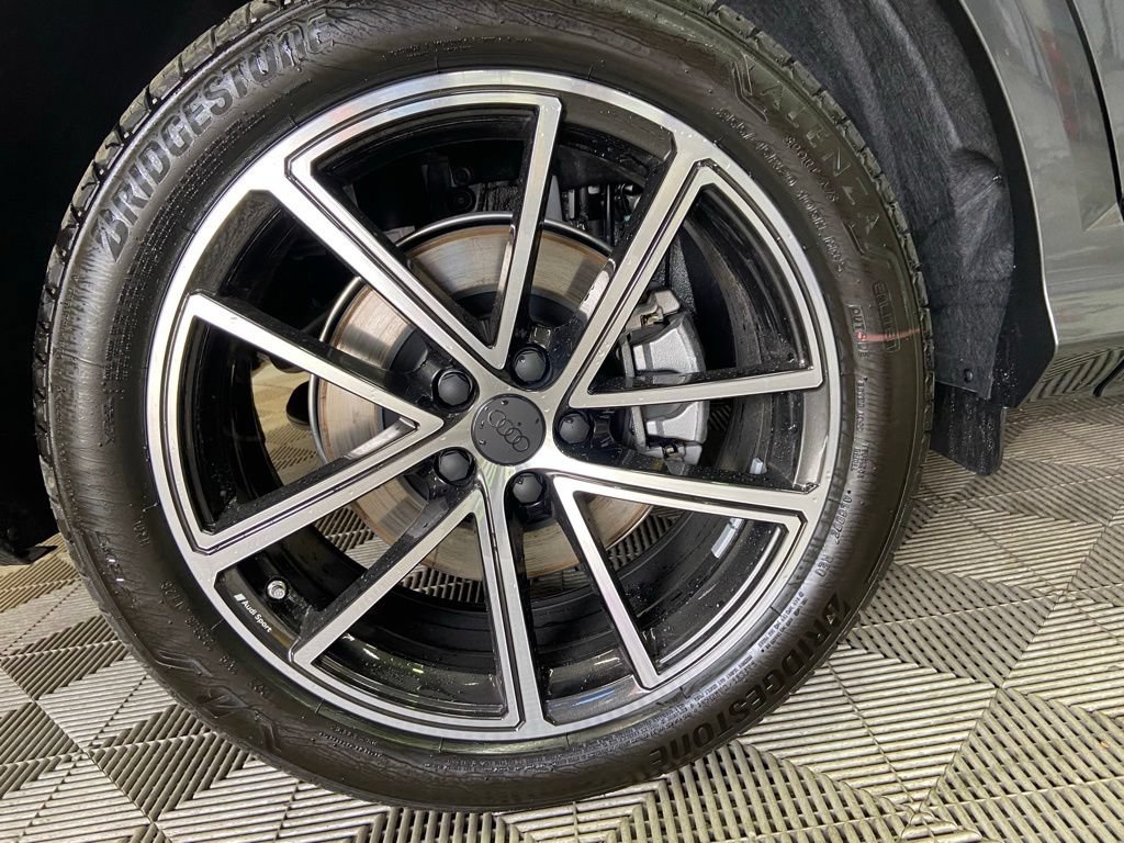New 2026 Audi Q5 Prestige AWD/4WD image 9