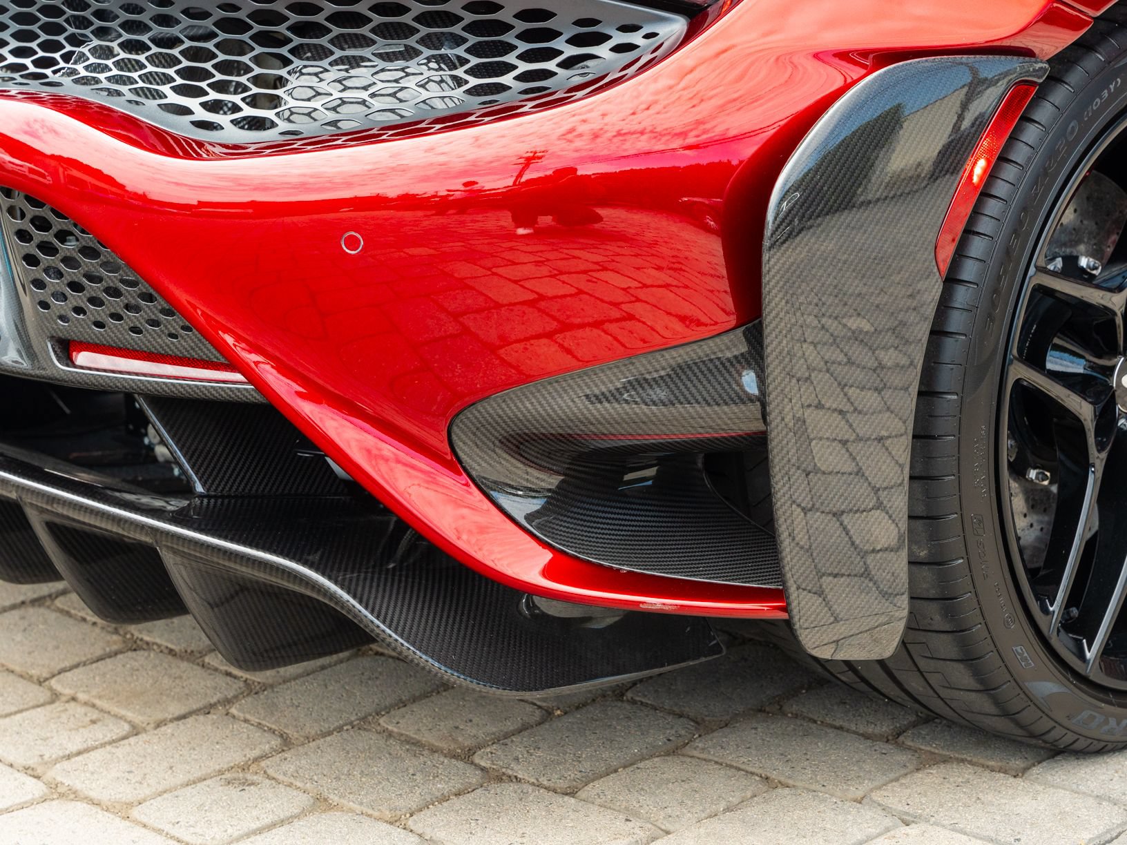 Used 2022 McLaren 765LT RWD image 41