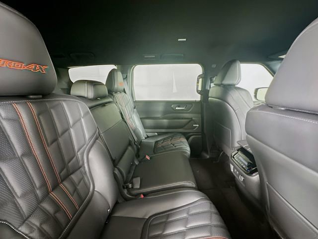 New 2025 Nissan Armada PRO-4X AWD/4WD image 30