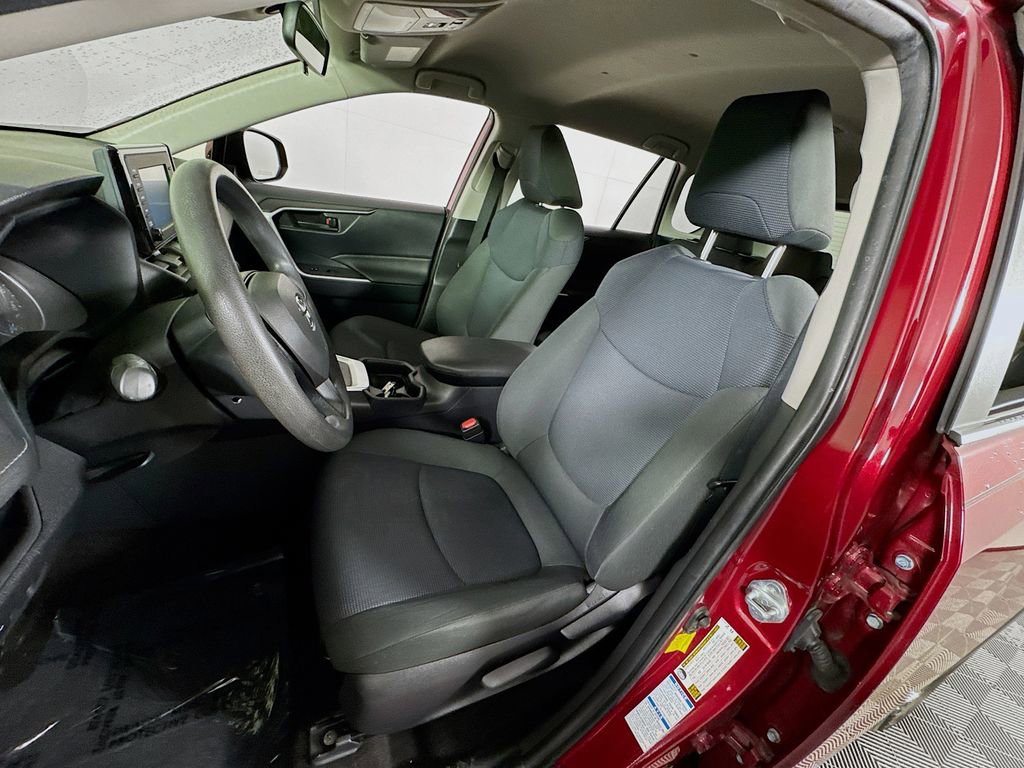 Certified 2019 Toyota RAV4 LE image 12