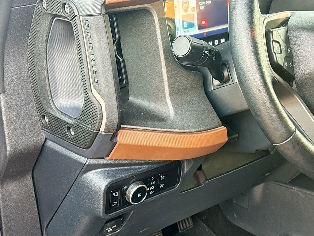 Used 2024 Ford Bronco Outer Banks image 10