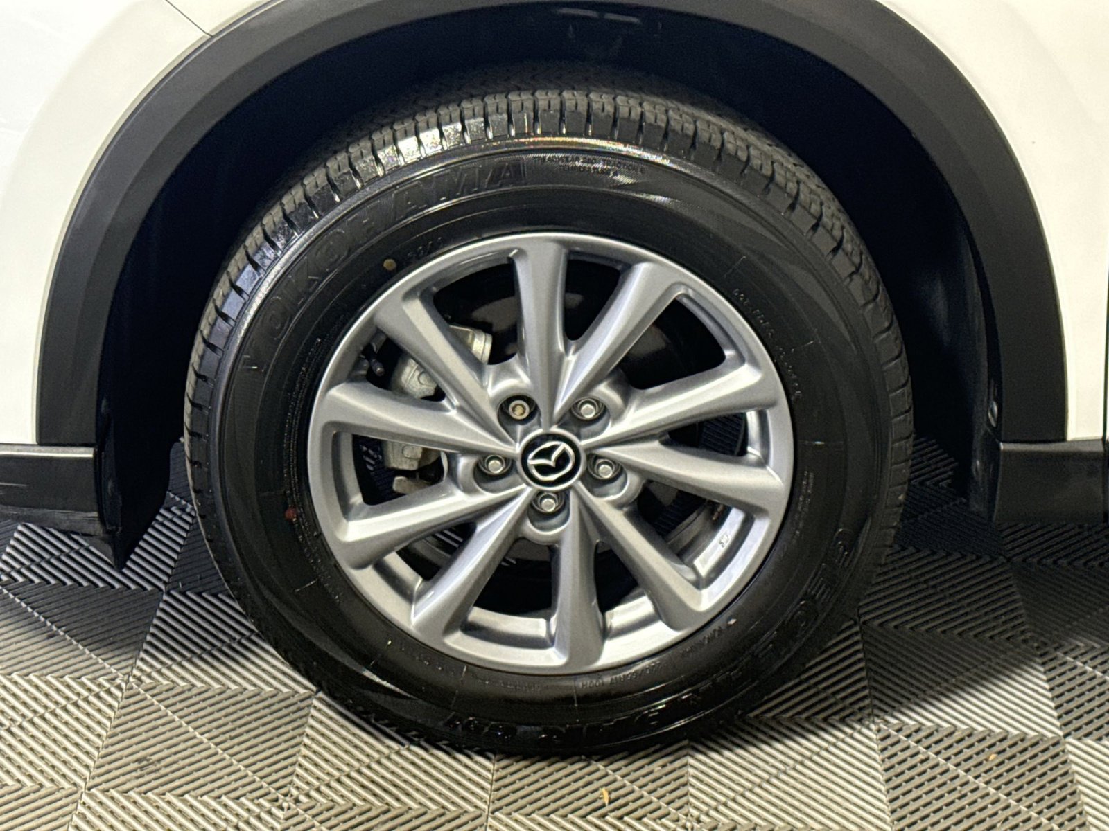 Used 2023 MAZDA CX-5 AWD 2.5 S w/ Select Package image 12