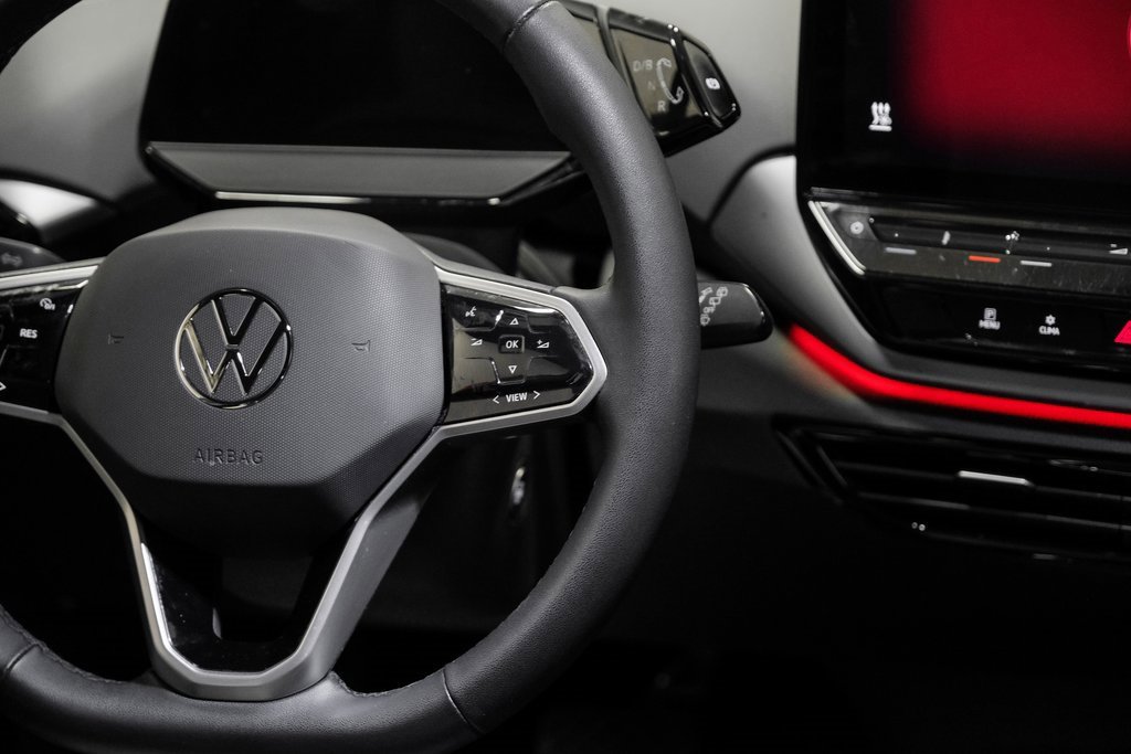 Used 2023 Volkswagen ID.4 Pro image 20