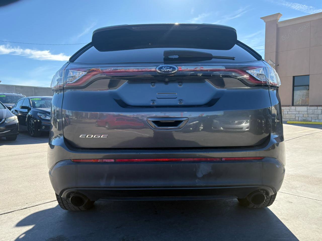Used 2016 Ford Edge SE FWD image 5