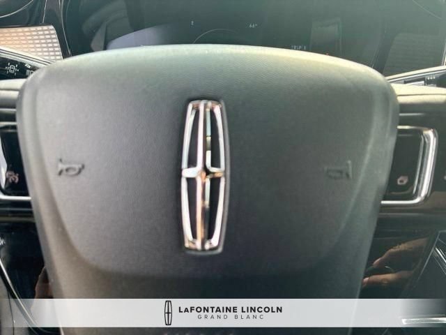 Used 2023 Lincoln Corsair FWD image 10