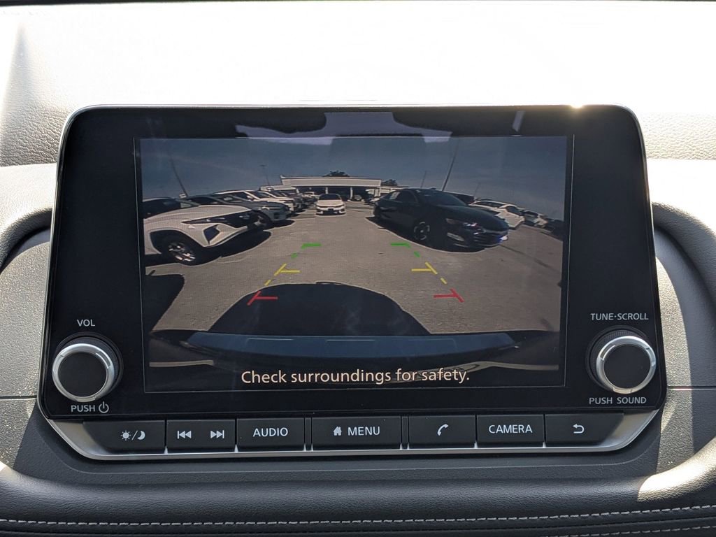 Used 2026 Nissan Rogue SV image 29