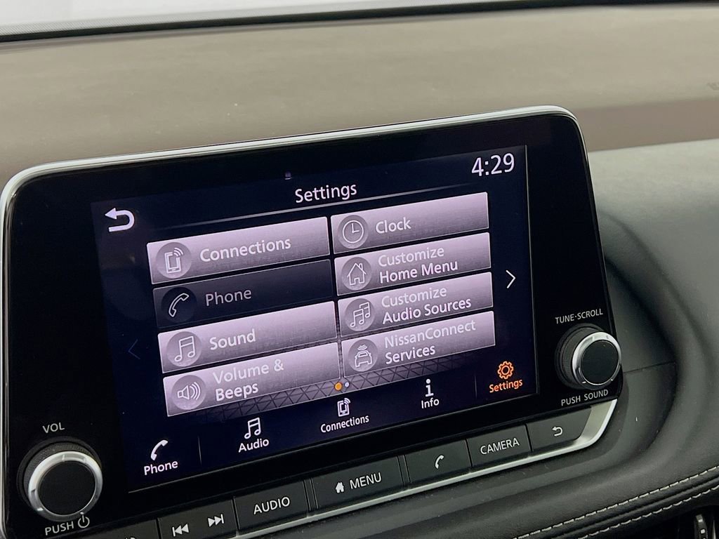 Used 2023 Nissan Rogue SV w/ SV Premium Package AWD/4WD image 14