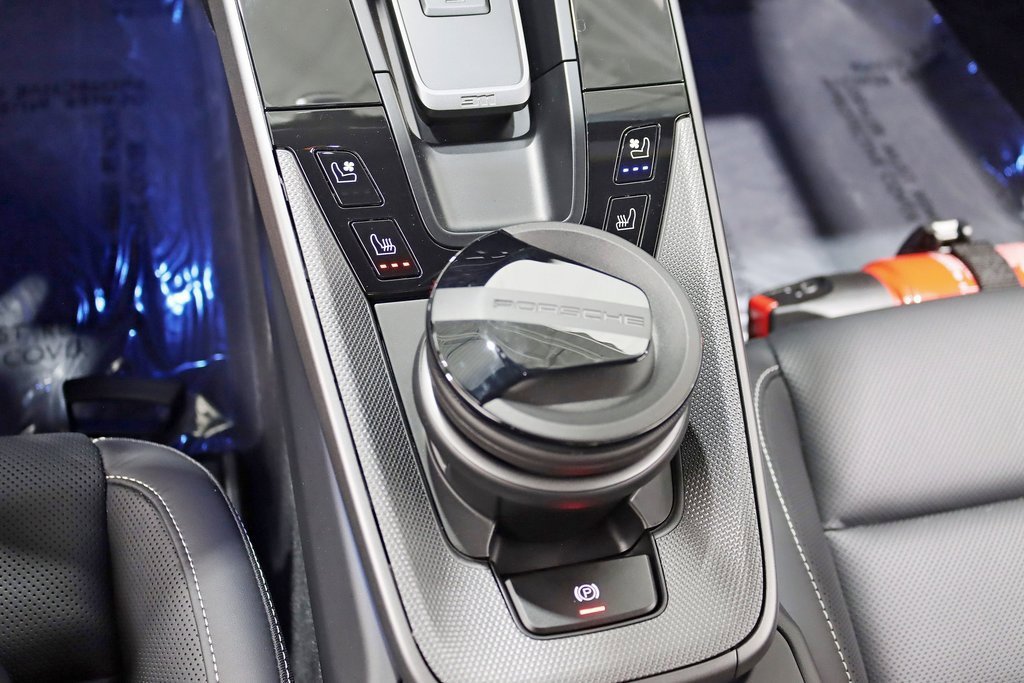 Used 2023 Porsche 911 Carrera image 27