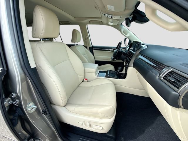 Certified 2022 Lexus GX 460 Premium w/ Premium Plus Package AWD/4WD image 14