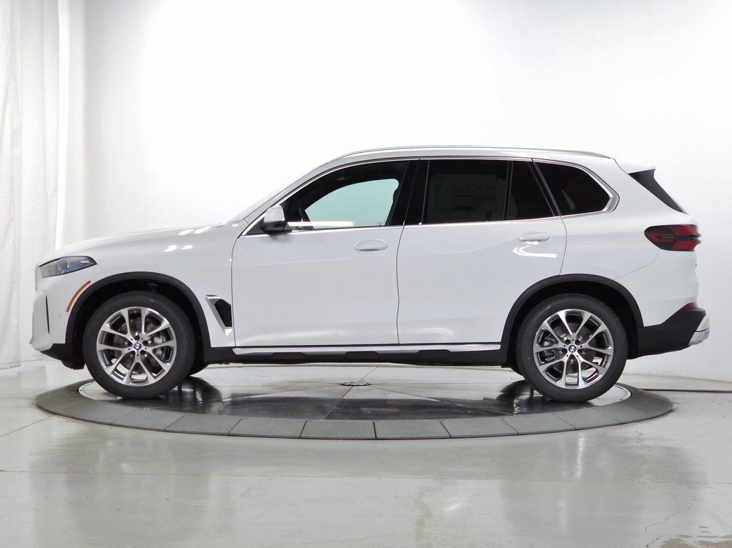 Used 2026 BMW X5 xDrive40i w/ Premium Package AWD/4WD image 5