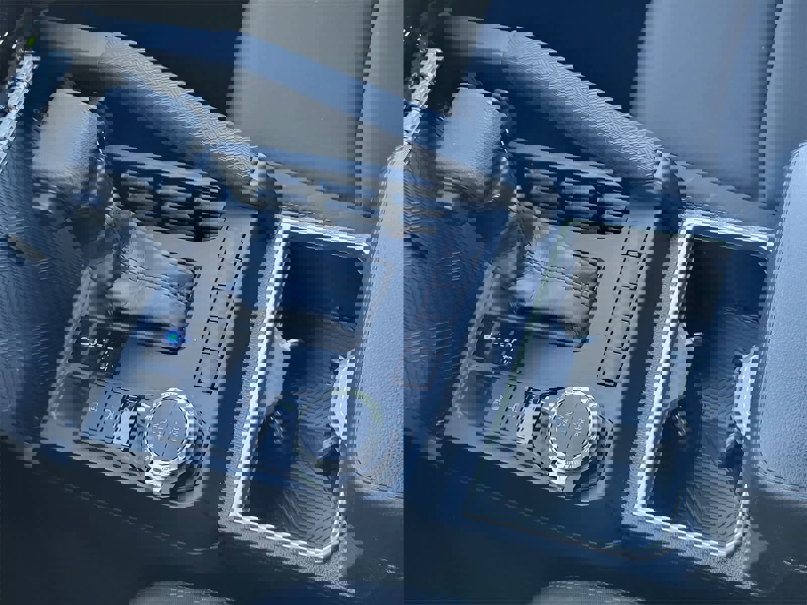 Used 2025 Toyota Tacoma SR5 image 19