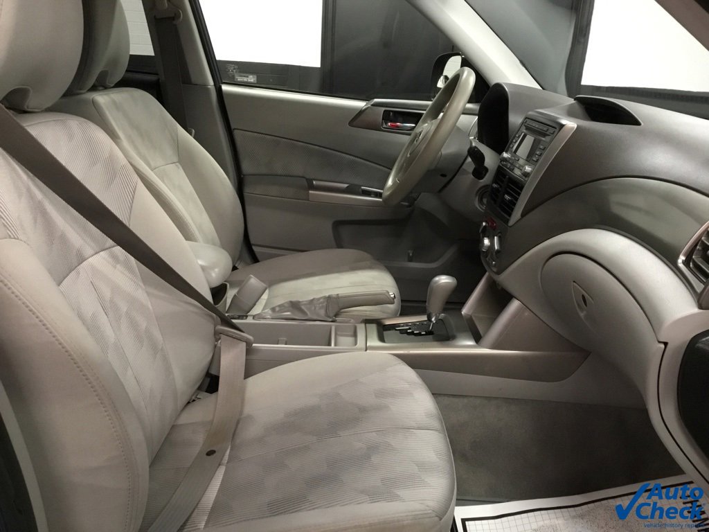 Used 2010 Subaru Forester 2.5X Premium image 34