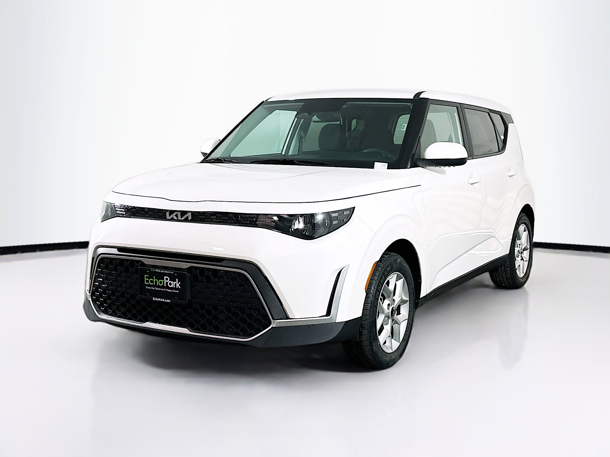 Used 2024 Kia Soul LX w/ Option Group 015 image 3