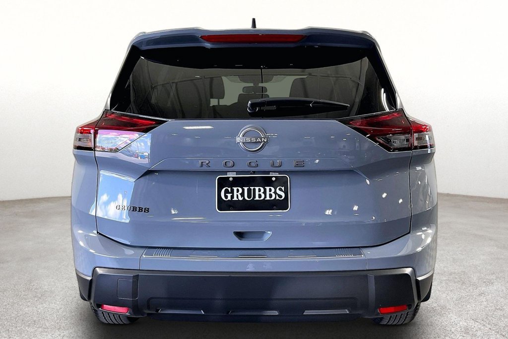 New 2026 Nissan Rogue SV w/ Cold Weather Package FWD image 6