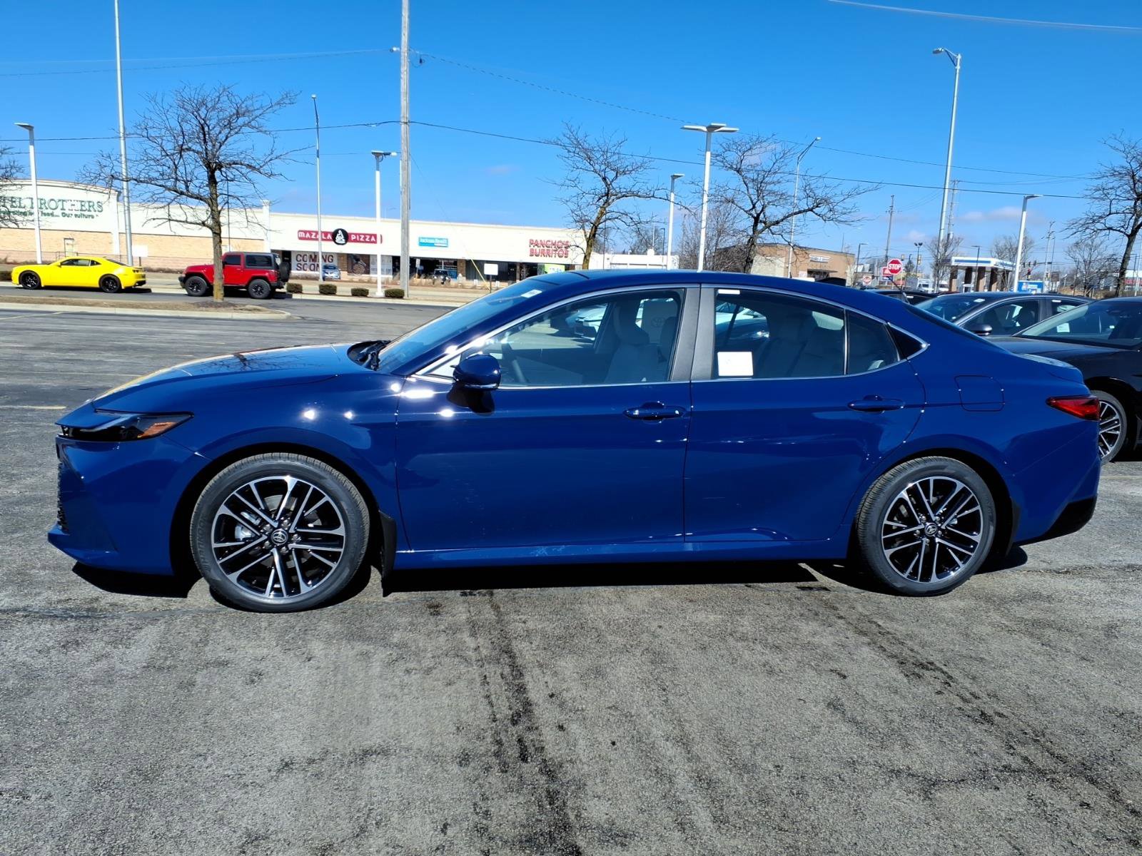 Used 2026 Toyota Camry XLE image 4