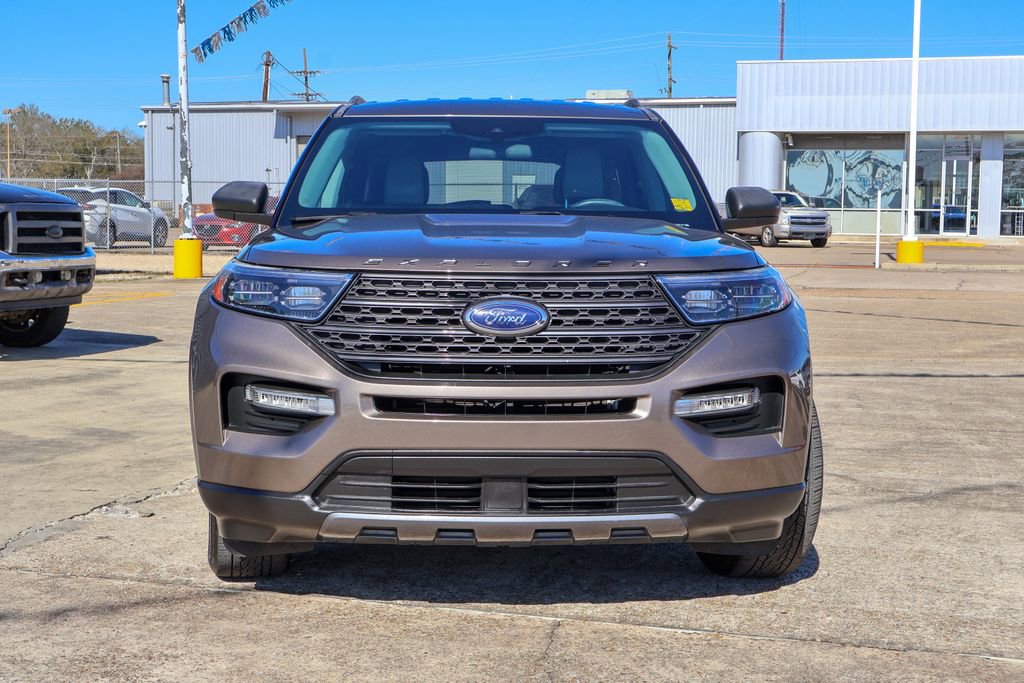 Used 2021 Ford Explorer XLT w/ Equipment Group 202A image 21