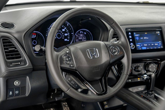 Used 2021 Honda HR-V Sport image 14