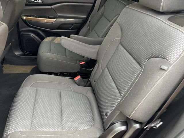 Used 2023 GMC Acadia SLE w/ Driver Convenience Package AWD/4WD image 10