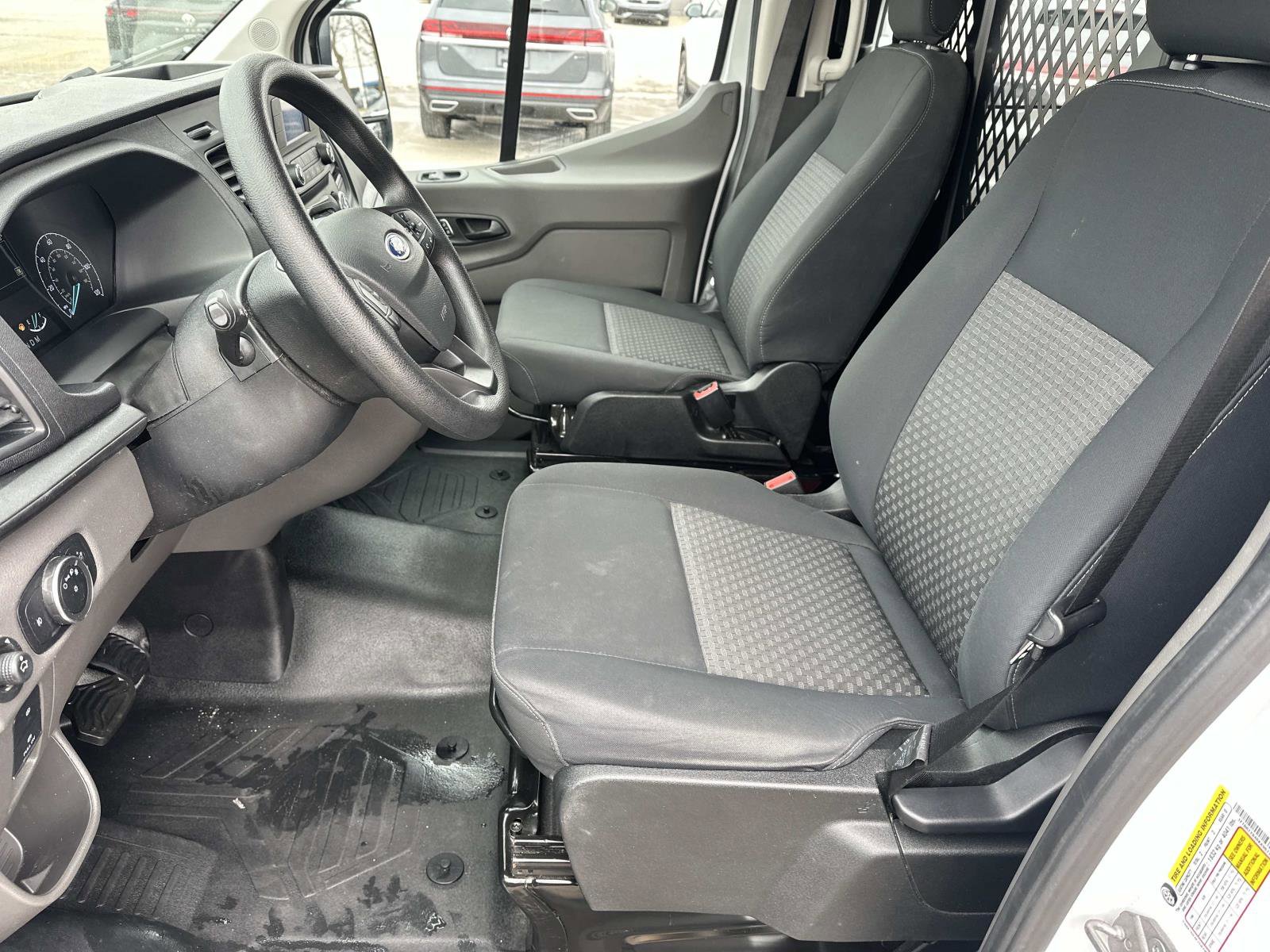 Used 2024 Ford Transit 250 Low Roof w/ Exterior Upgrade Package image 14