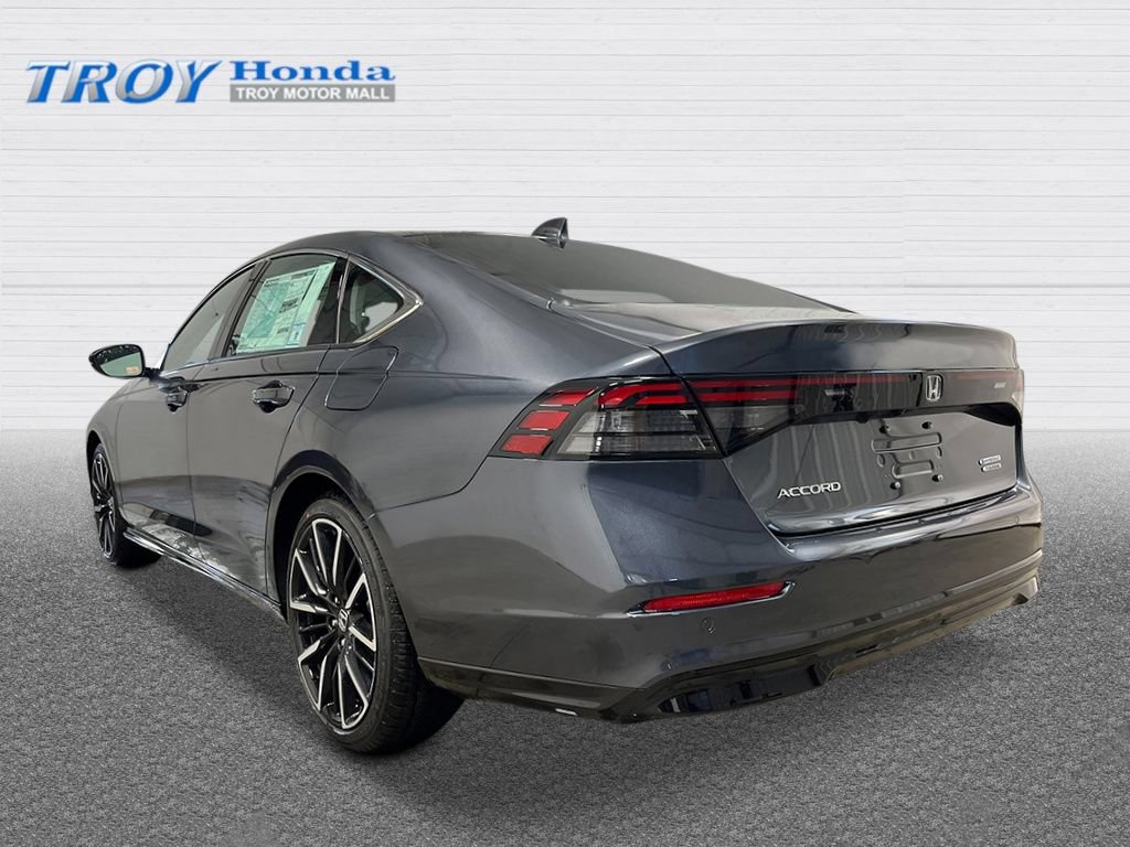 New 2026 Honda Accord Touring image 3