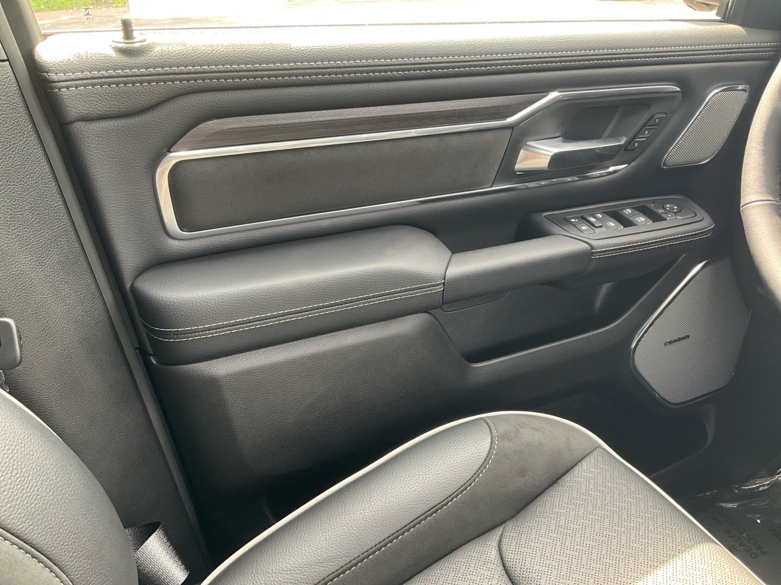 New 2026 RAM 1500 Laramie w/ Night Edition image 16