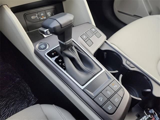 New 2026 Kia Sportage EX FWD image 22