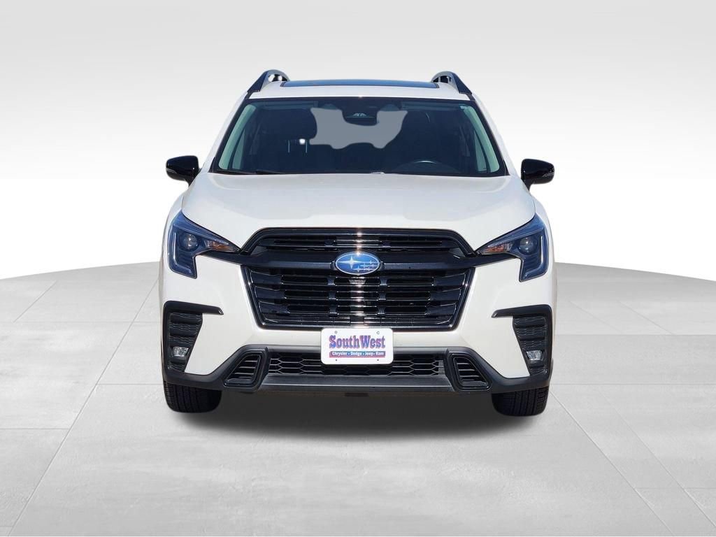 Used 2023 Subaru Ascent Onyx Edition image 6