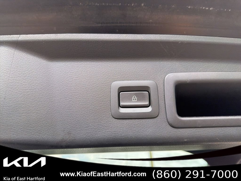 Used 2023 MAZDA CX-30 AWD 2.5 S w/ Preferred Package image 17