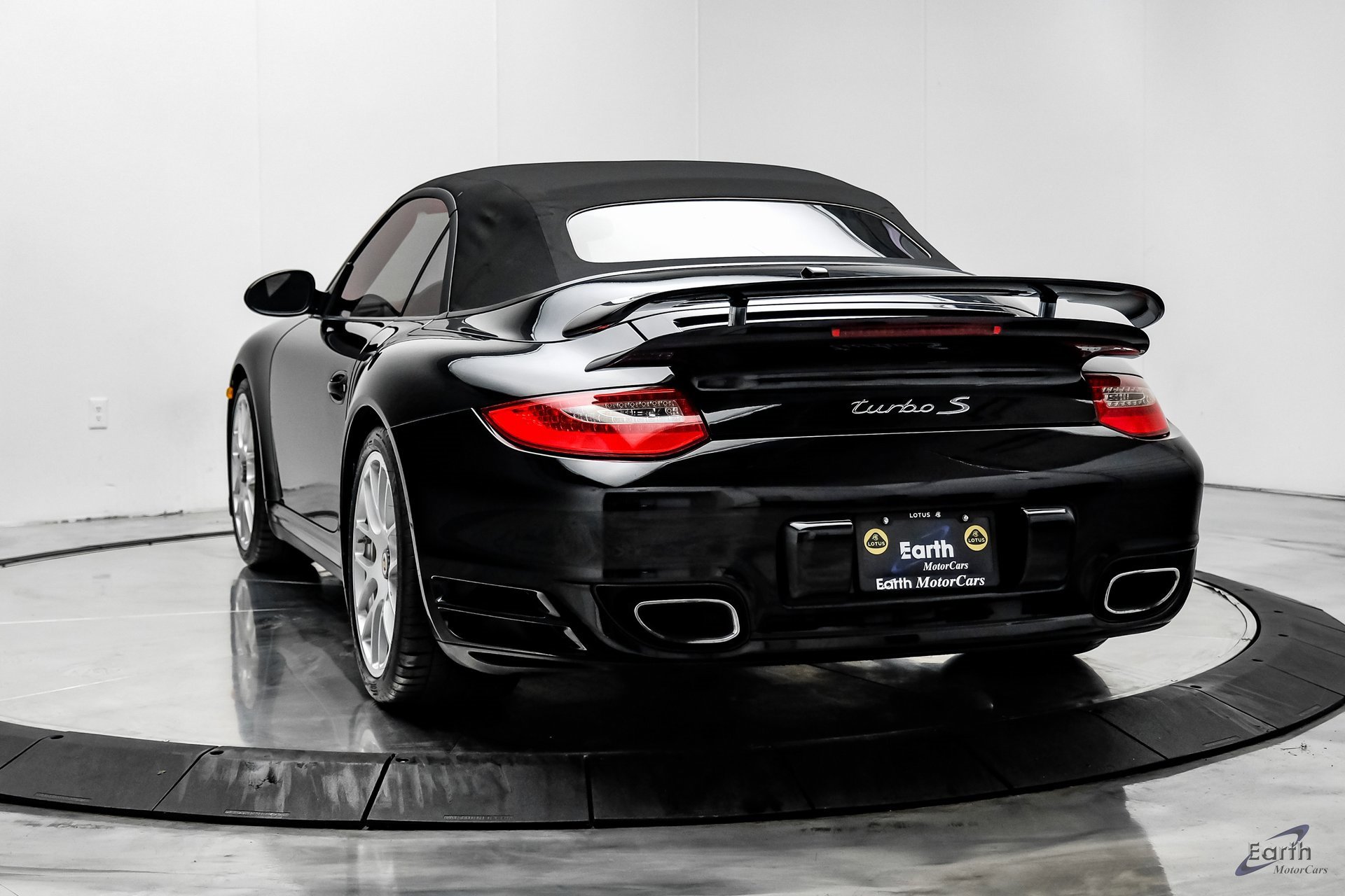 Used 2012 Porsche 911 Edition 918 Spyder image 12