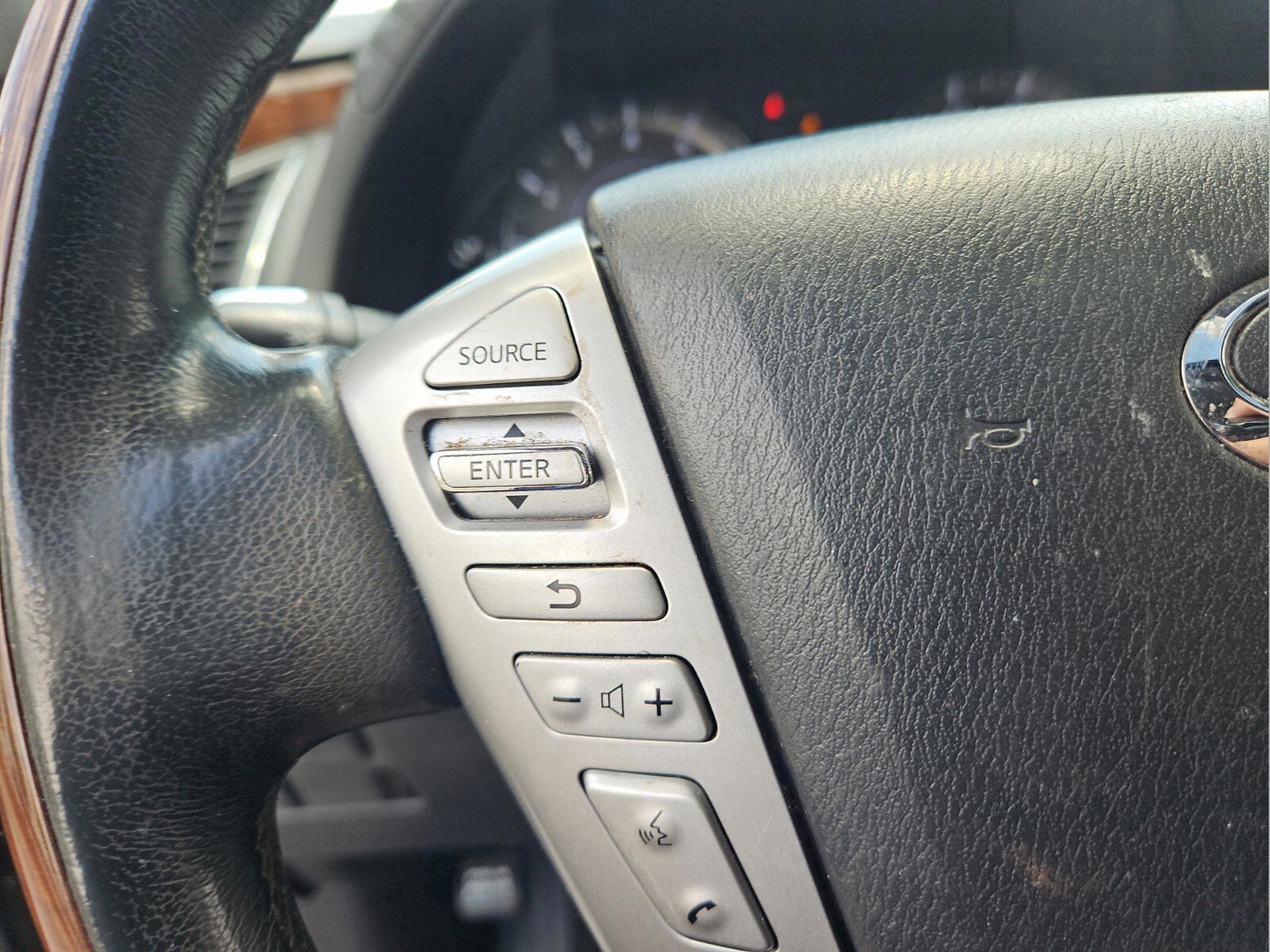 Used 2019 INFINITI QX80 Luxe image 10