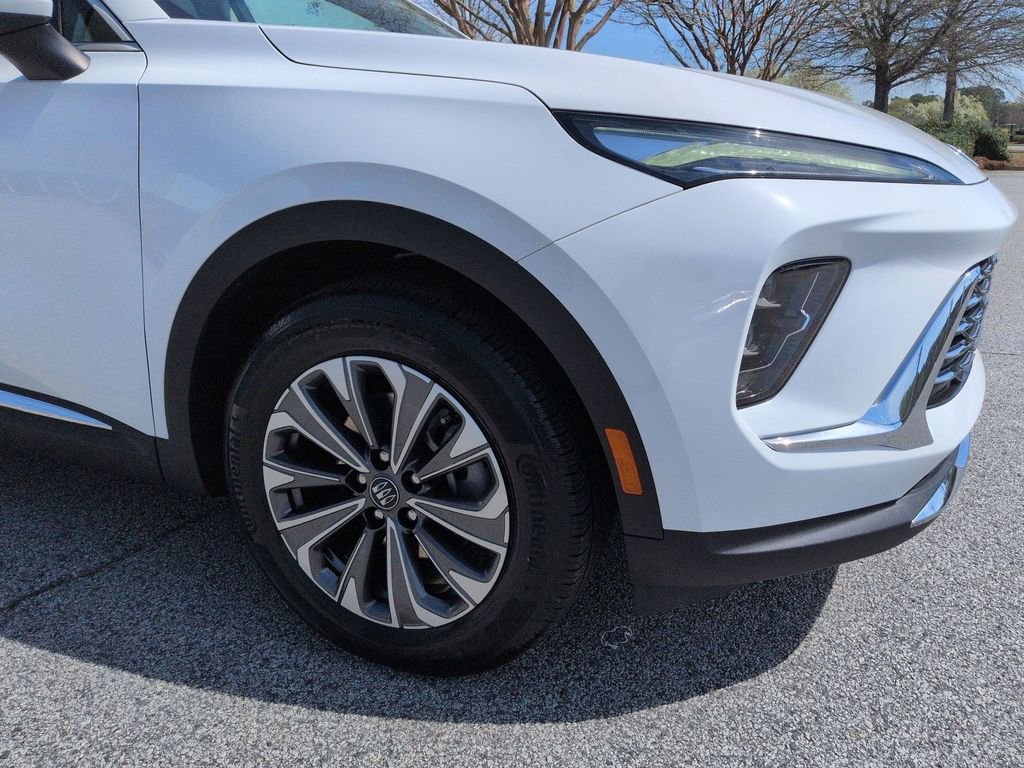 Used 2025 Buick Envision Preferred image 10