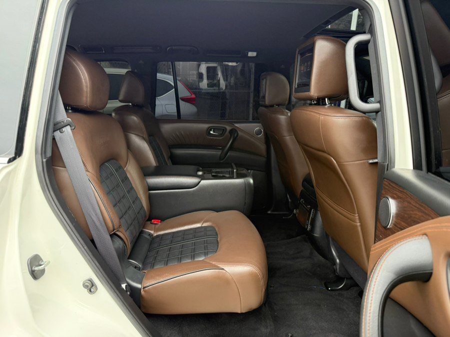 Used 2020 Nissan Armada Platinum w/ Platinum Reserve Package AWD/4WD image 10