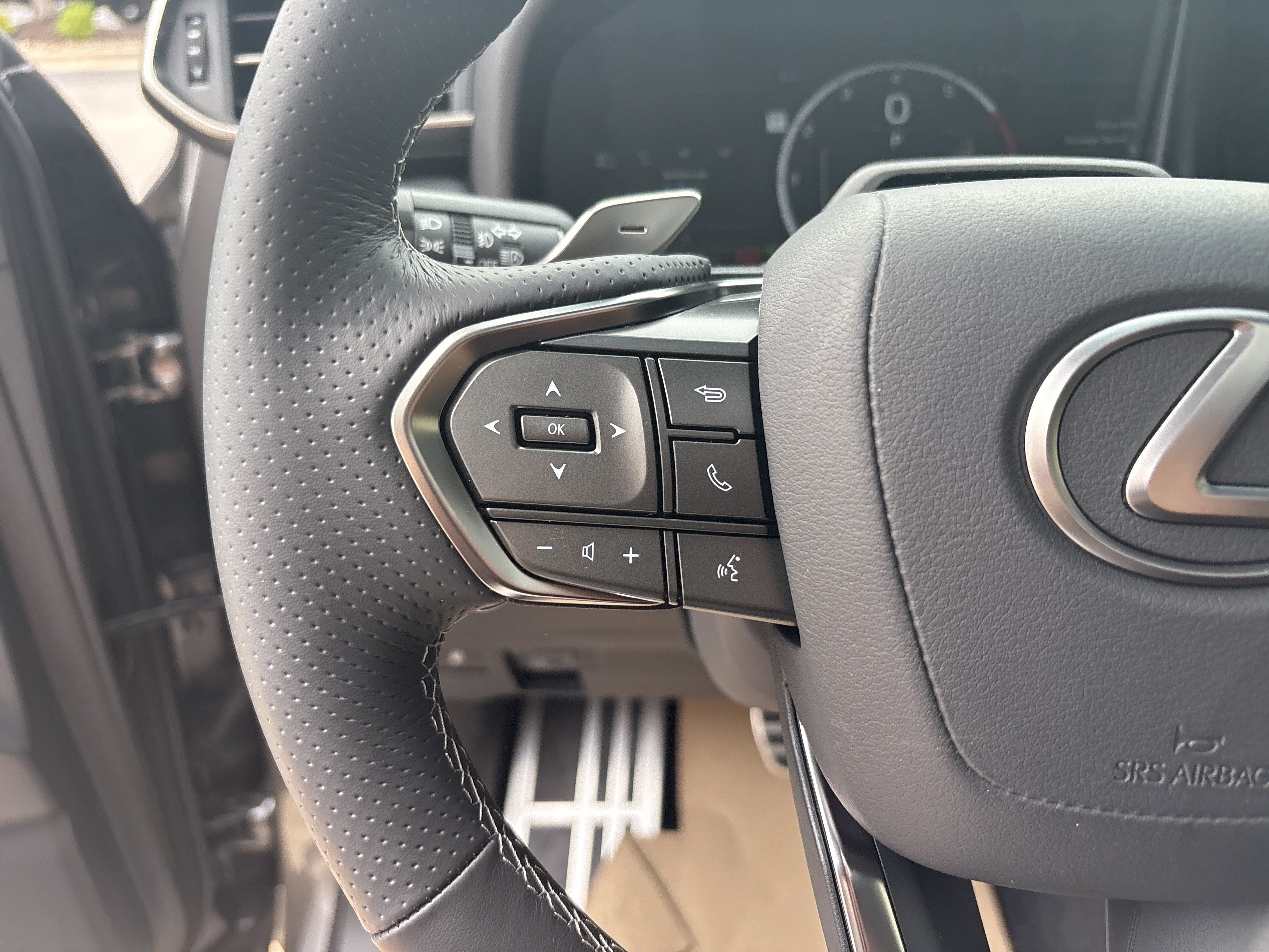 New 2026 Lexus LX 700h F Sport AWD/4WD image 20