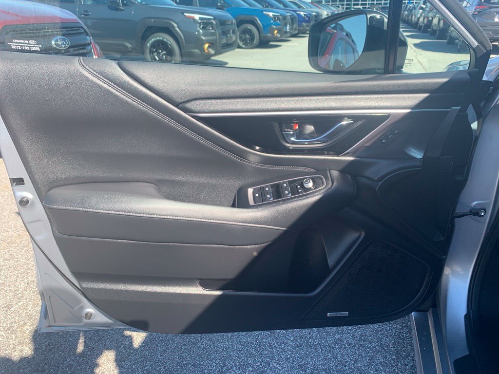 Used 2025 Subaru Legacy Limited AWD/4WD image 13