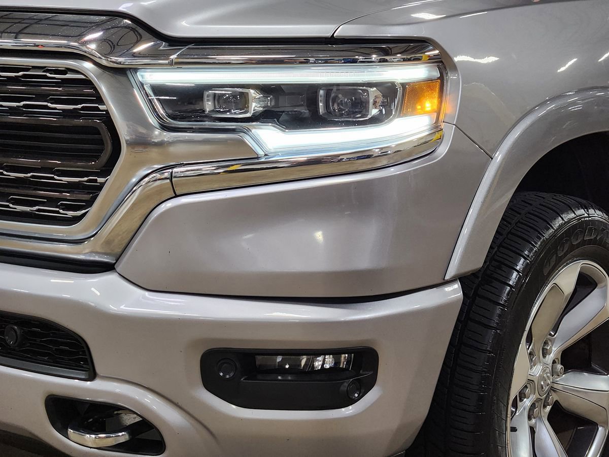 Used 2019 RAM 1500 Limited w/ Advanced Safety Group RWD image 14