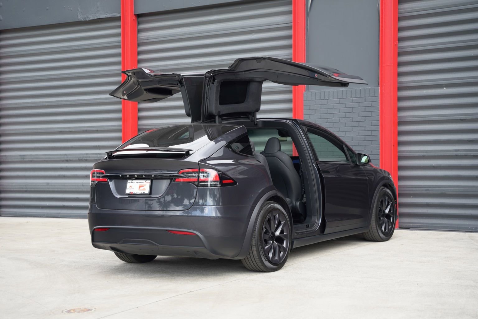 Used 2024 Tesla Model X image 7