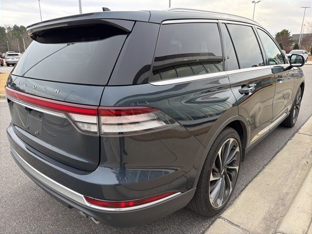 Used 2022 Lincoln Aviator Reserve w/ Equipment Group 201A image 5