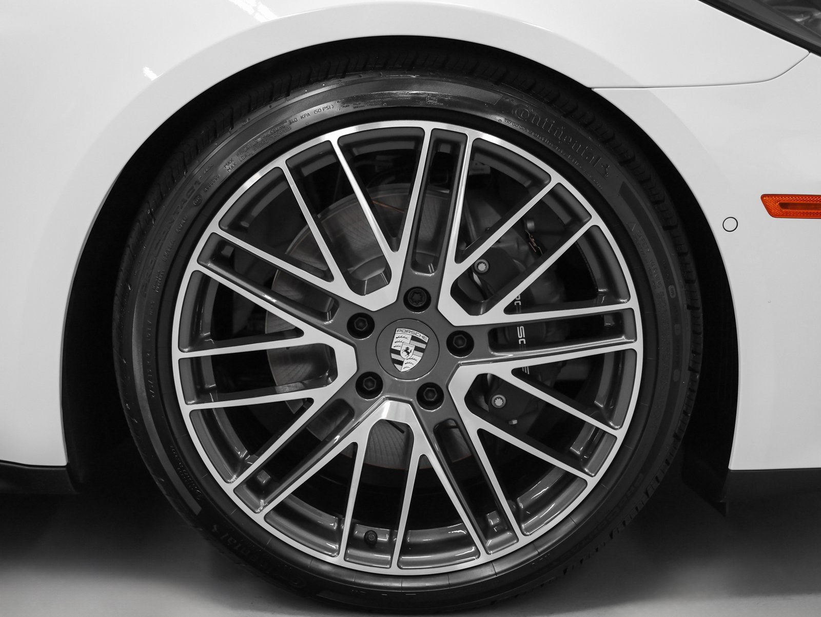 New 2026 Porsche Panamera 4 AWD/4WD image 18