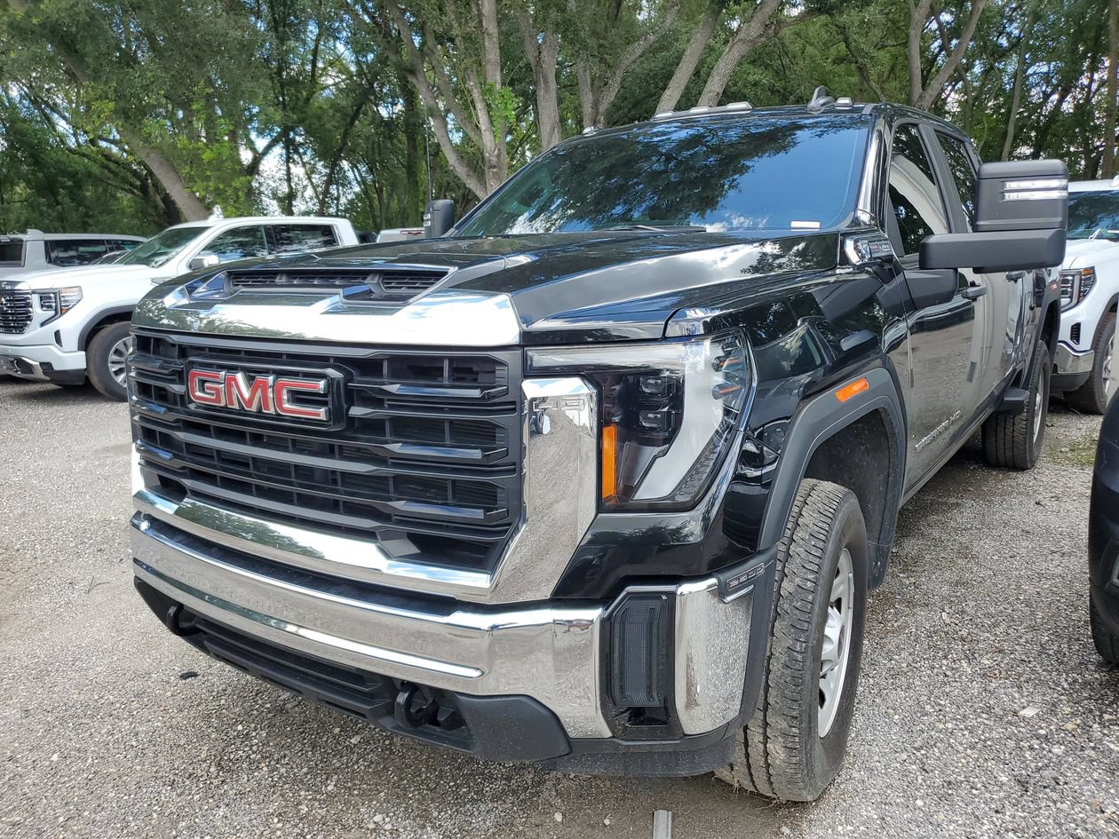 Used 2025 GMC Sierra 2500 Pro w/ Convenience Package AWD/4WD image 2