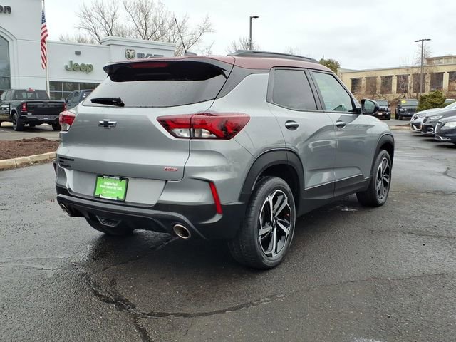 Used 2023 Chevrolet TrailBlazer RS w/ Sun and Liftgate Package image 3