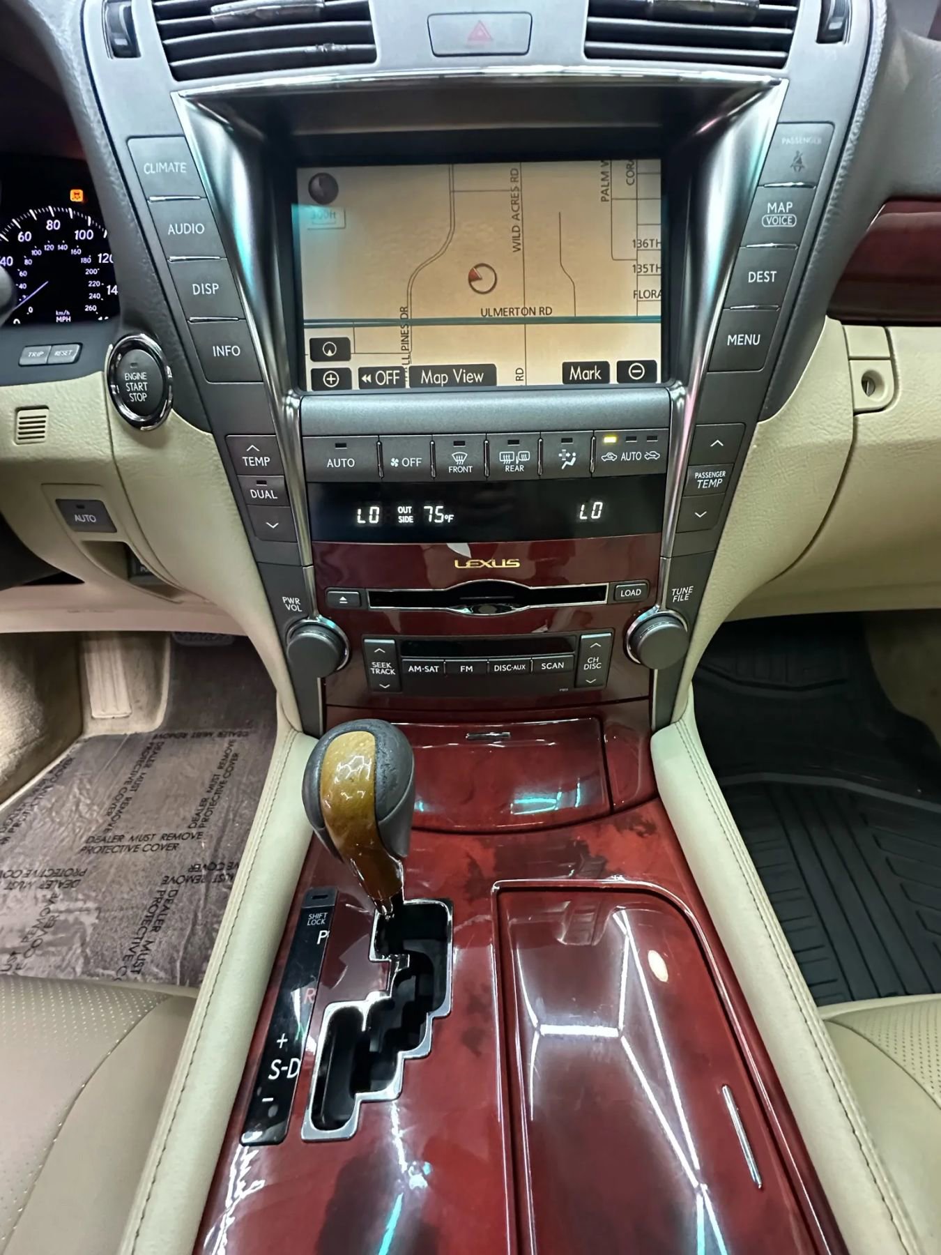 Used 2009 Lexus LS 460 AWD image 17