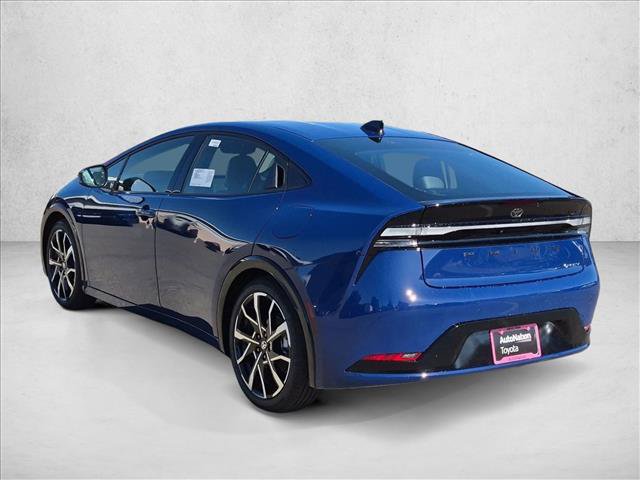 New 2027 Toyota Prius Plug-In Hybrid FWD image 9