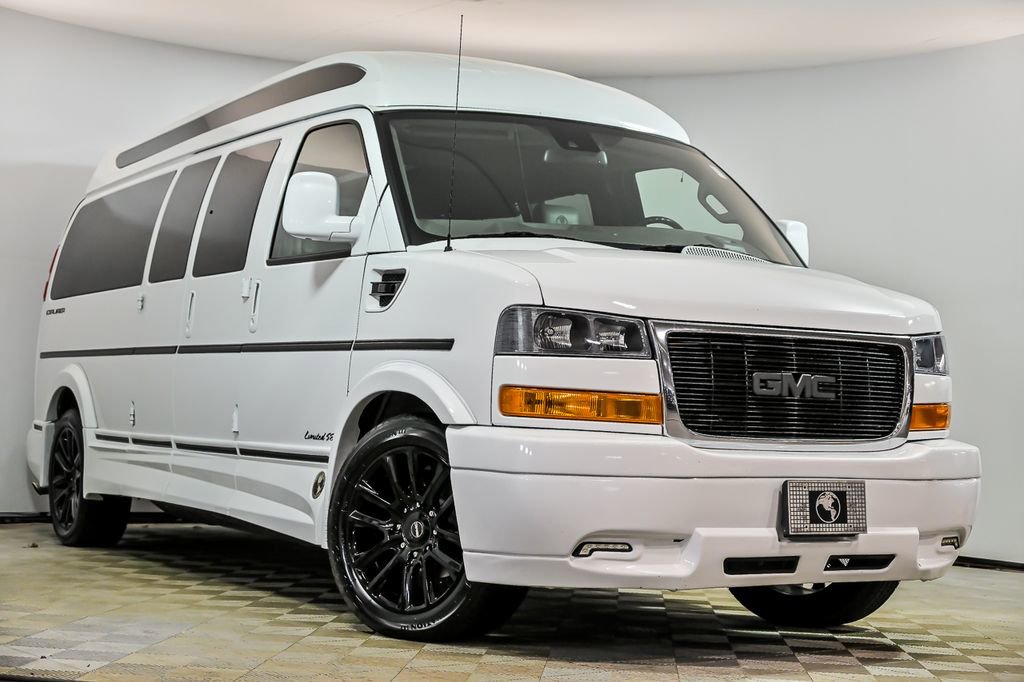 Used 2021 GMC Savana 3500 LS w/ Chrome Appearance Package