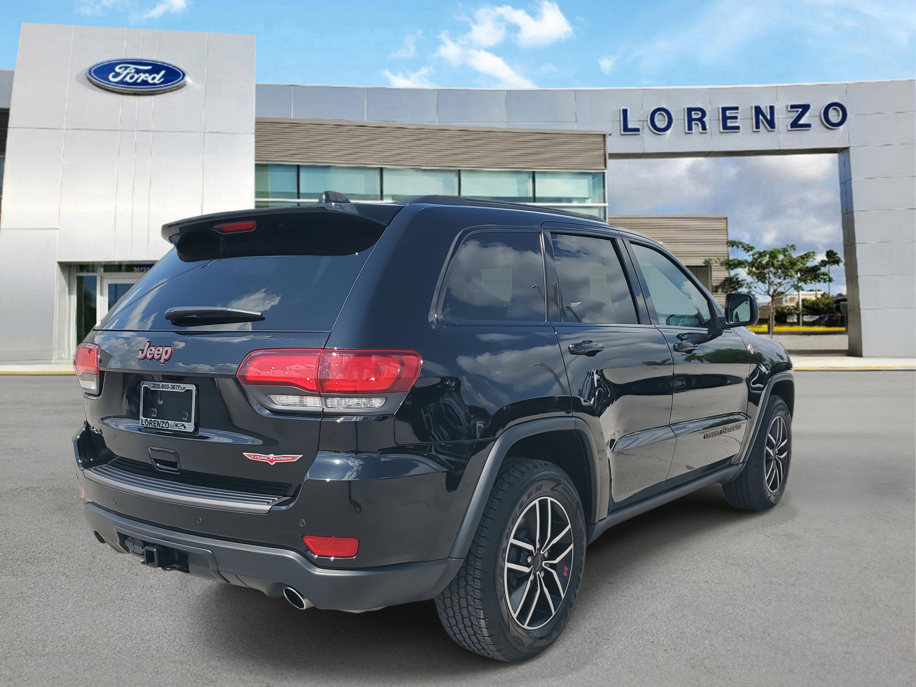 Used 2021 Jeep Grand Cherokee Trailhawk image 5