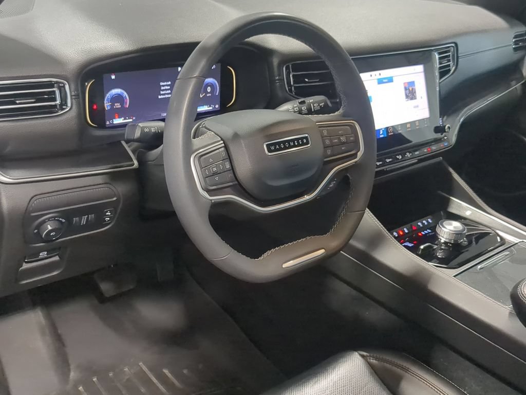 Used 2022 Jeep Wagoneer Series I w/ Convenience Group I AWD/4WD image 12