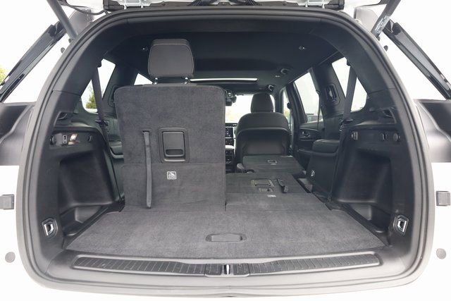 Used 2025 Jeep Grand Cherokee L Laredo w/ Luxury Tech Group I image 29