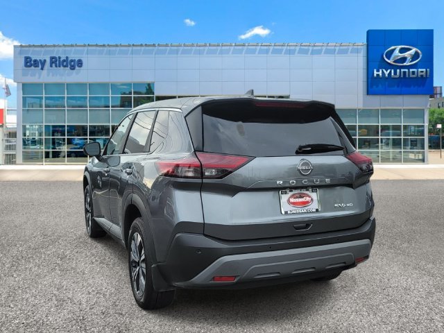 Used 2023 Nissan Rogue SV AWD/4WD image 7